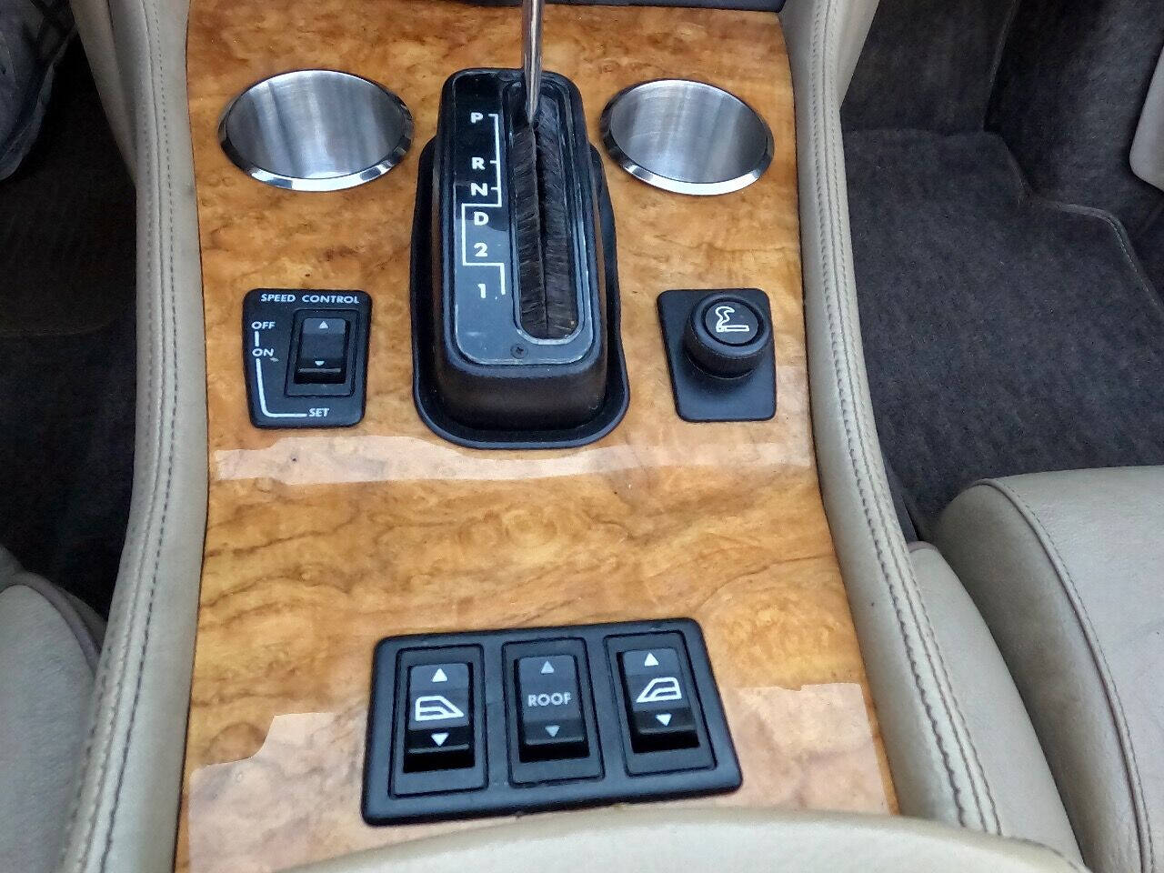 1991 Jaguar XJ-Series 38
