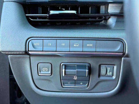 2023 Cadillac Escalade Sport