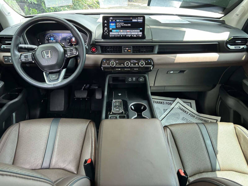 2025 Honda Pilot Elite