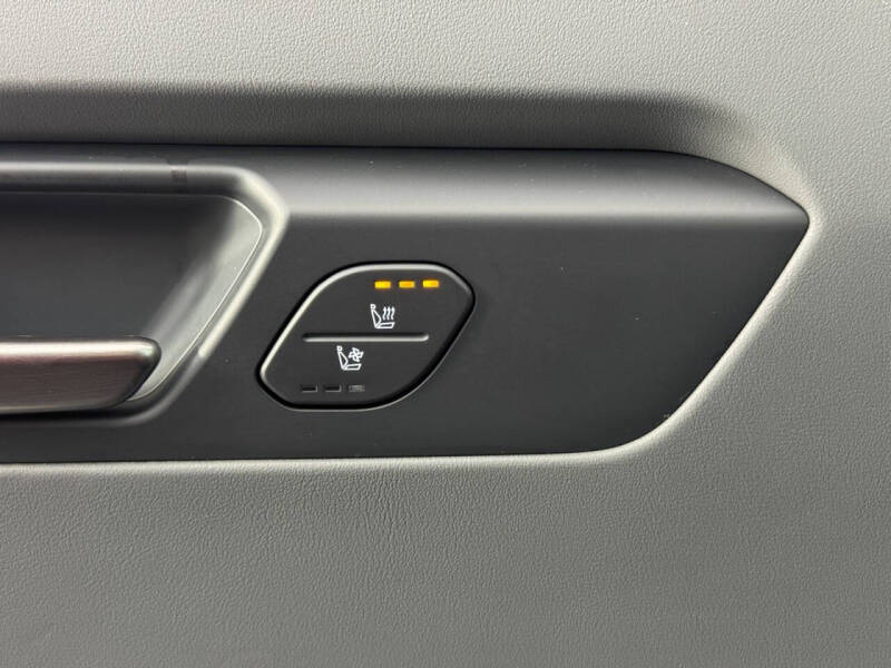 2024 Kia EV9 Light Long Range