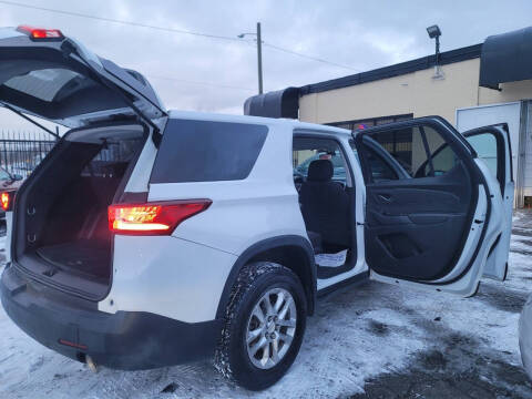 2018 Chevrolet Traverse LS