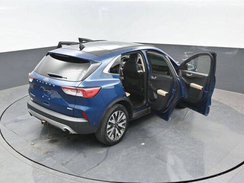 2020 Ford Escape Titanium