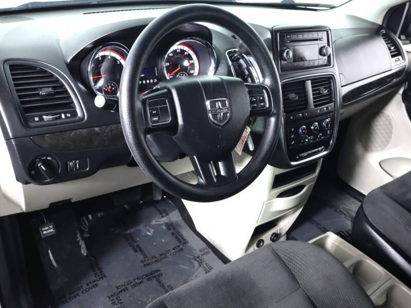 2016 Dodge Grand Caravan SE