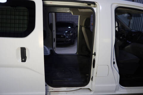 2017 Nissan NV200 SV