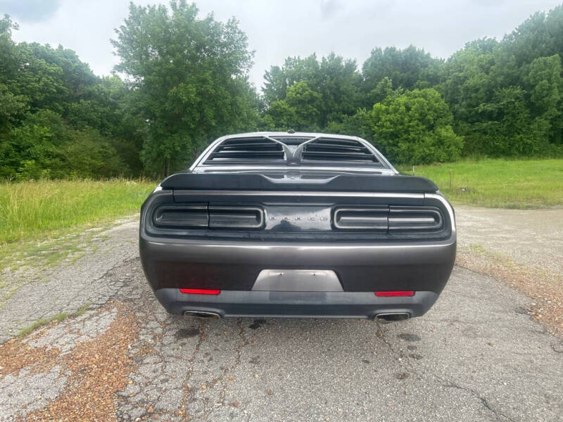 2015 Dodge Challenger SXT