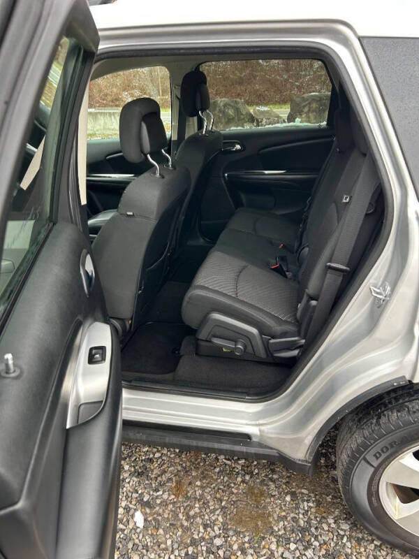 2011 Dodge Journey Mainstreet