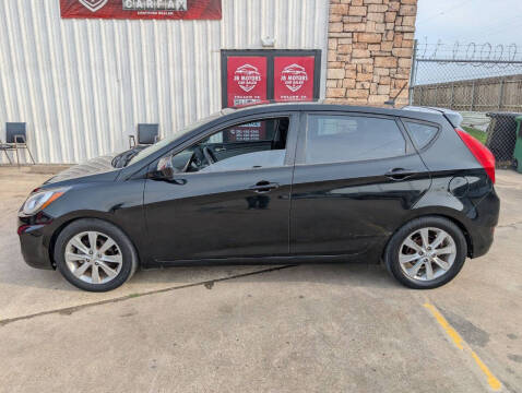 2012 Hyundai Accent SE