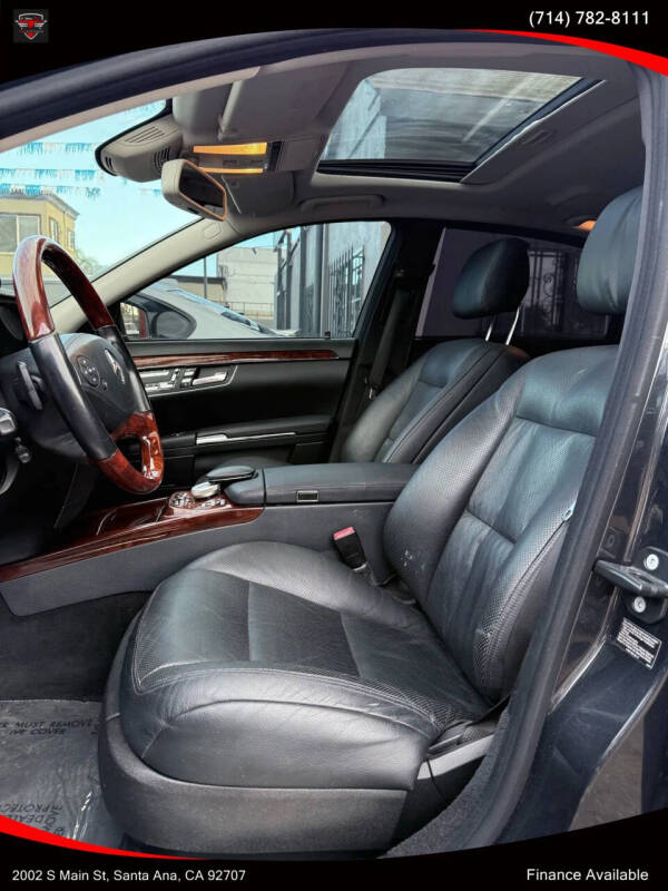 2012 Mercedes-Benz S-Class S 550