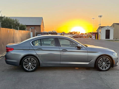 2019 BMW 5 Series 530i