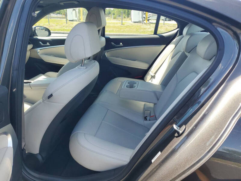 2025 Genesis G70