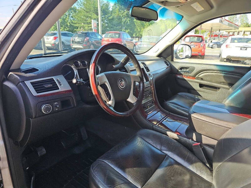 2011 Cadillac Escalade ESV