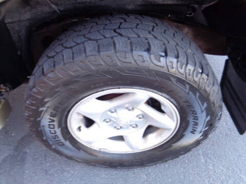 2001 Toyota Sequoia SR5