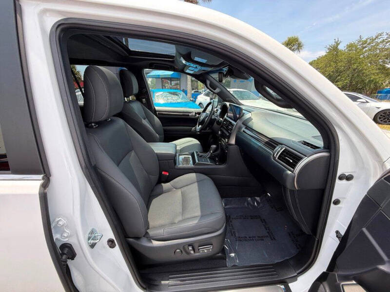 2023 Lexus GX 460