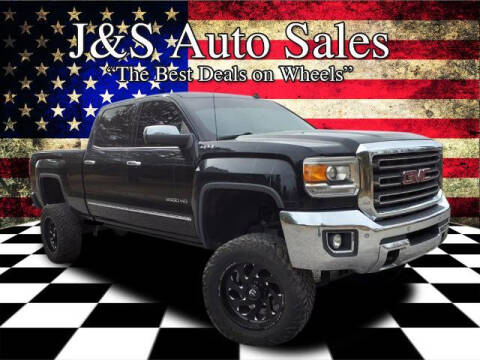 2015 GMC Sierra 2500HD for sale at J & S Auto Sales in Clarksville TN