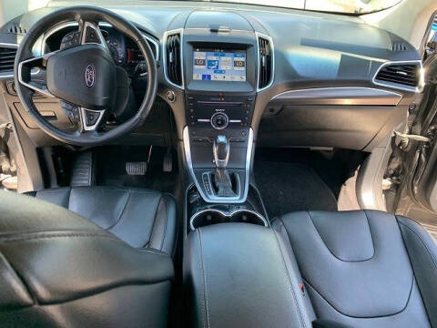 2016 Ford Edge Titanium