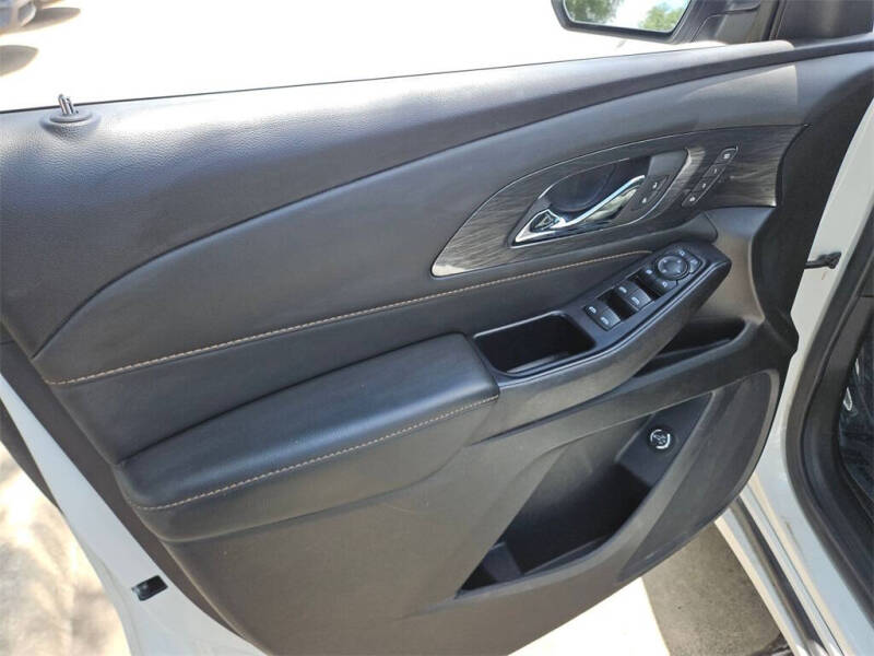 2023 Chevrolet Traverse High Country