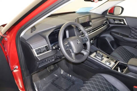 2024 Mitsubishi Outlander PHEV SEL