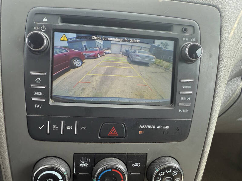 2017 Chevrolet Traverse LS