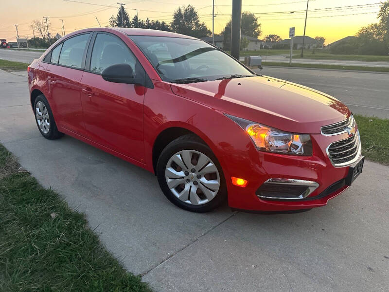 Used 2016 Chevrolet Cruze Limited LS with VIN 1G1PC5SH6G7194968 for sale in Oak Creek, WI