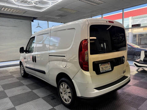 2019 RAM ProMaster City Tradesman SLT