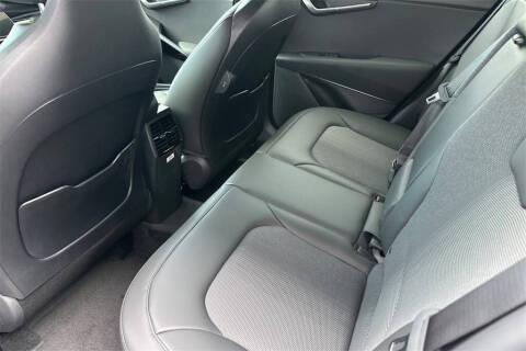 2025 Kia Niro EX