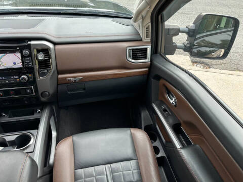 2016 Nissan Titan XD Platinum Reserve