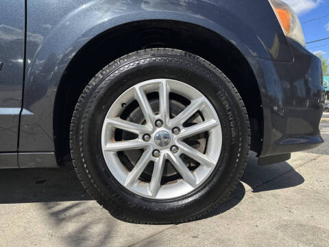 2014 Dodge Grand Caravan SXT