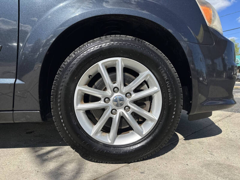 2014 Dodge Grand Caravan SXT