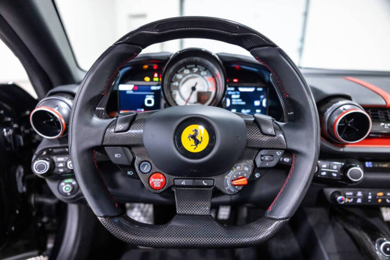2021 Ferrari 812 GTS
