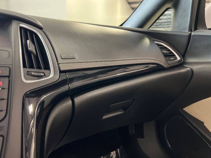 2019 Buick Cascada Premium