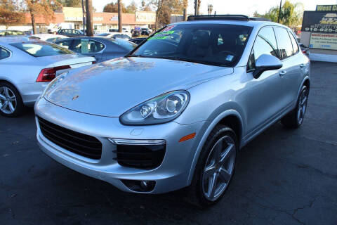 2018 Porsche Cayenne Platinum Edition