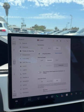 2023 Tesla Model S Plaid