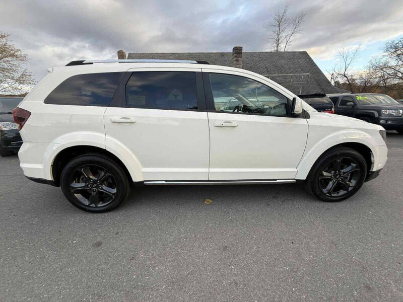 2018 Dodge Journey Crossroad
