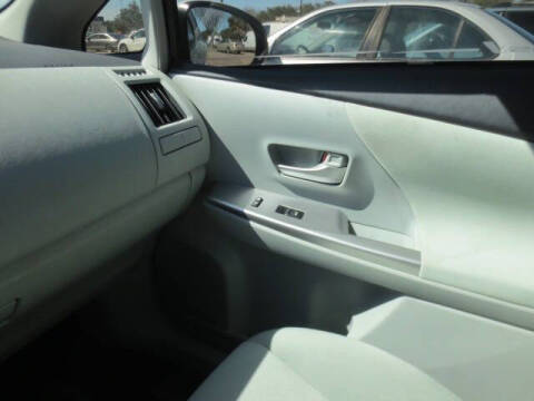 2012 Toyota Prius v Two