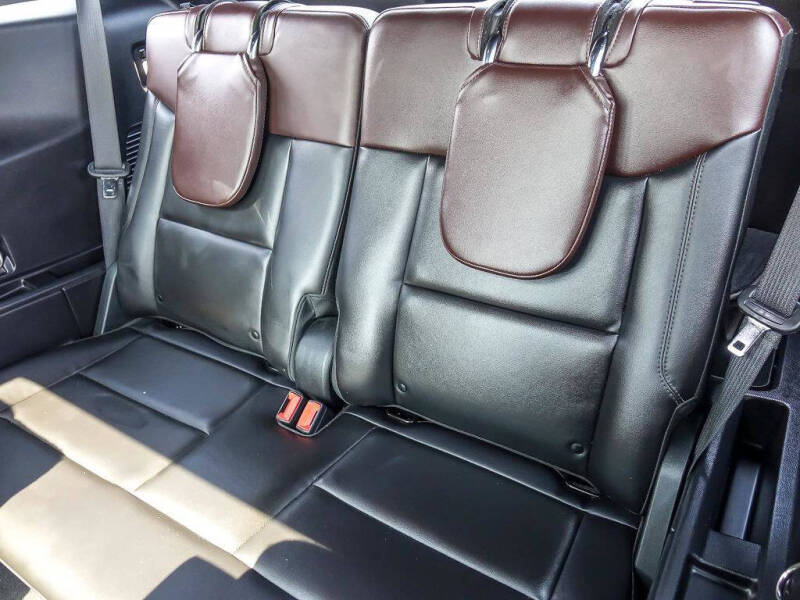 2022 Ford Explorer Platinum