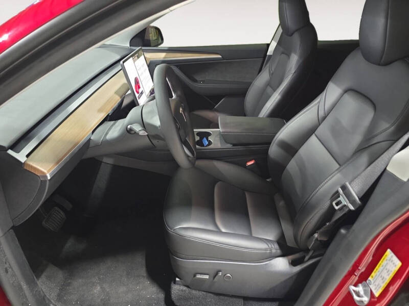 2024 Tesla Model Y Long Range