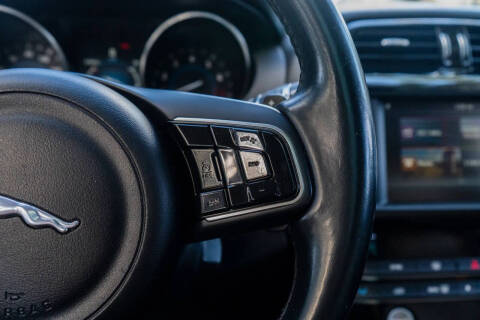 2017 Jaguar F-PACE 35t Premium