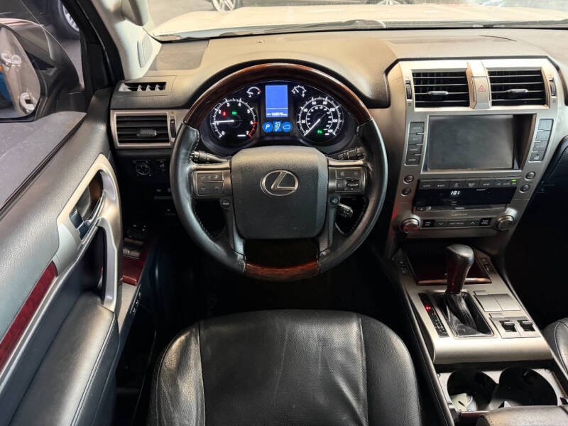 2016 Lexus GX 460