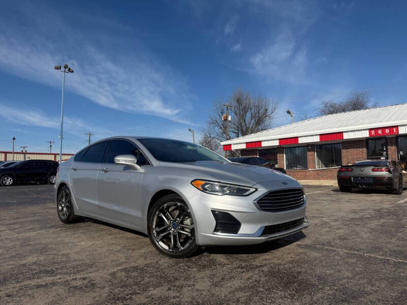 2019 Ford Fusion SEL's photo