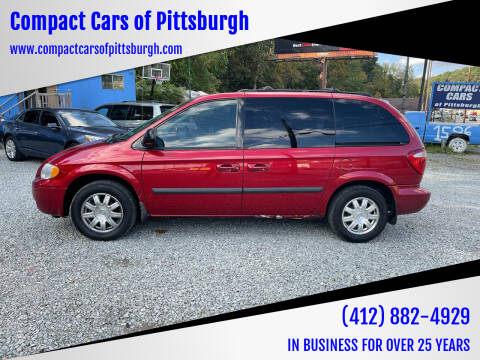 2005 Chrysler Town and Country for sale at Compact Cars of Pittsburgh in Pittsburgh PA