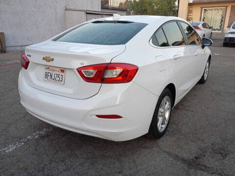 2018 Chevrolet Cruze LT Auto