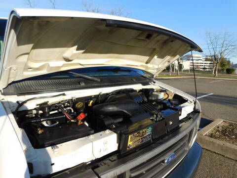 2006 Ford E-Series E-350 SD