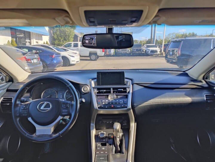 2017 Lexus NX 200t