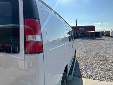 2023 GMC Savana 2500