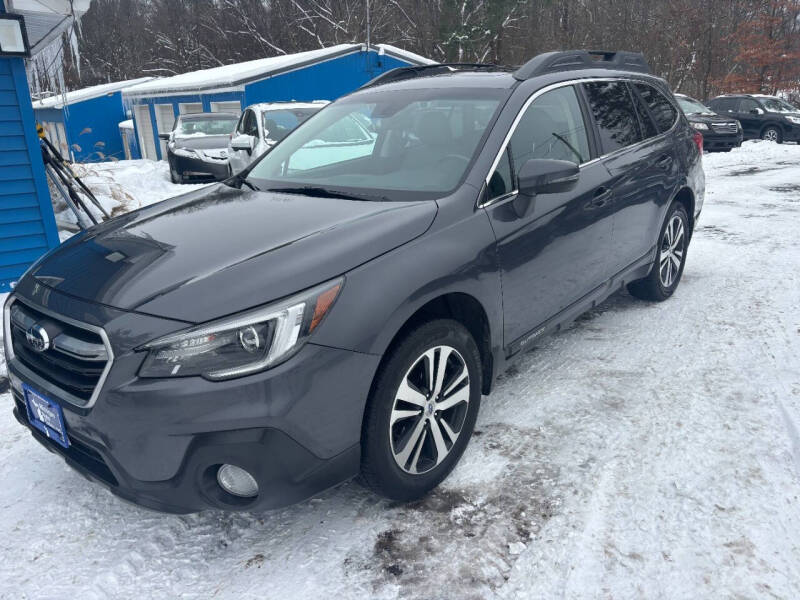 2019 Subaru Outback Limited's photo