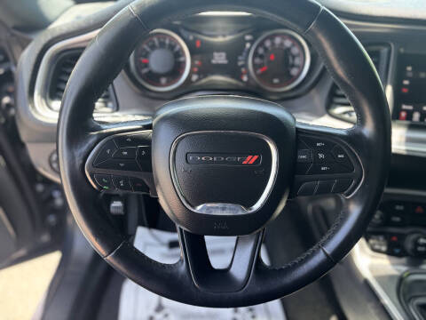 2019 Dodge Challenger SXT