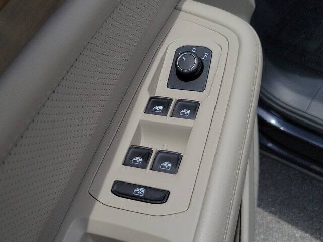 2024 Volkswagen Atlas SE