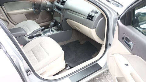2010 Ford Fusion S
