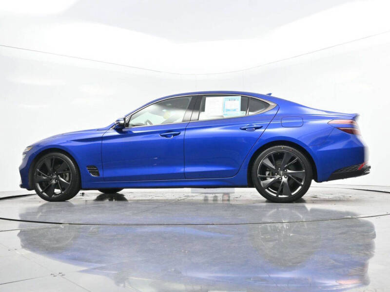 2023 Genesis G70