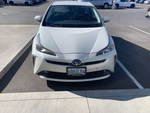 2019 Toyota Prius XLE AWD-e